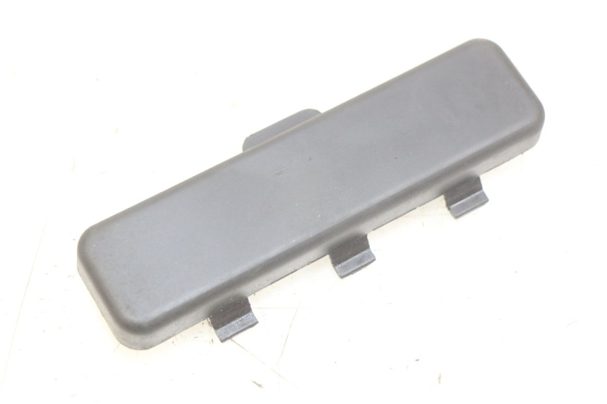 photo de TRAPPE DE VISITE PEUGEOT KISBEE 2T 50 (2010 - 2017) - Zoom état d’usage