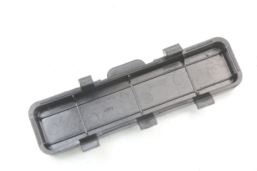 photo de TRAPPE DE VISITE PEUGEOT KISBEE 2T 50 (2018 - 2022) - Détail de la pièce