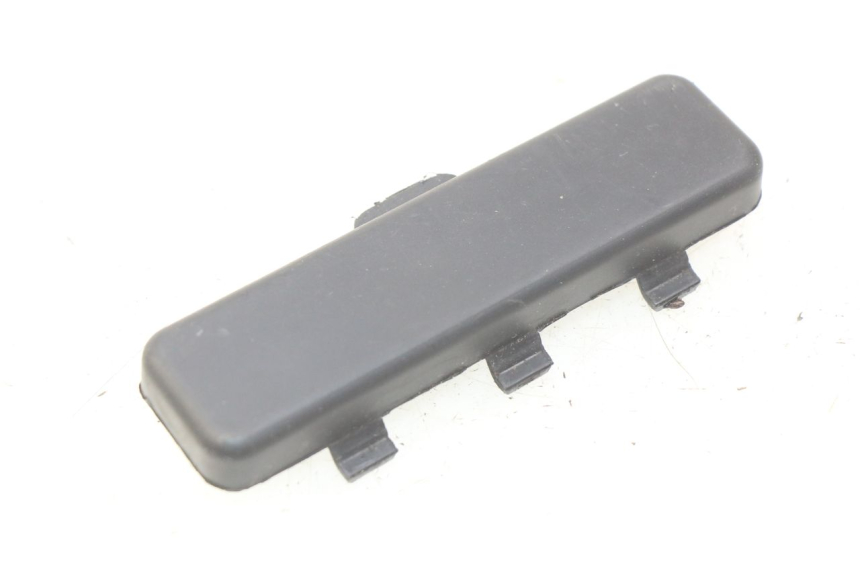 photo de TRAPPE DE VISITE PEUGEOT KISBEE 4T 50 (2010 - 2017) - Zoom état d’usage