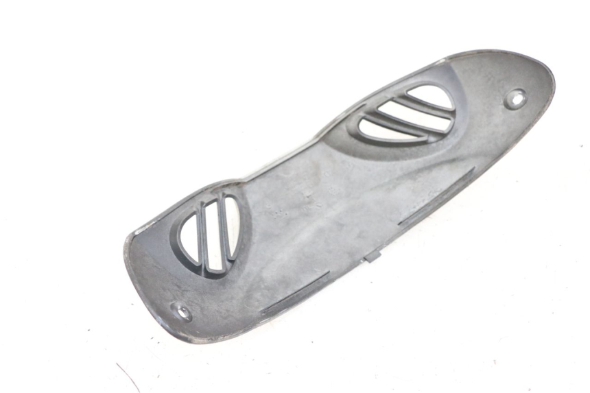 photo de TRAPPE DE VISITE PIAGGIO LIBERTY 4T 50 (2004 - 2008) - Zoom état d’usage