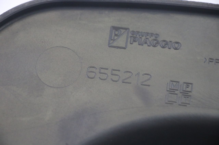 photo de TRAPPE DE VISITE PIAGGIO MP3 RL 250 (2006 - 2010) - Points de fixation