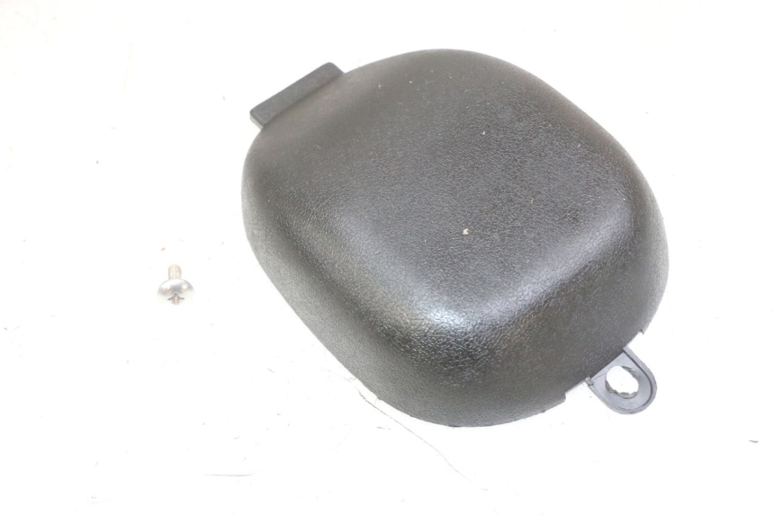 photo de TRAPPE DE VISITE SYM ORBIT 2 4T 50 (2008 - 2017) - Zoom état d’usage