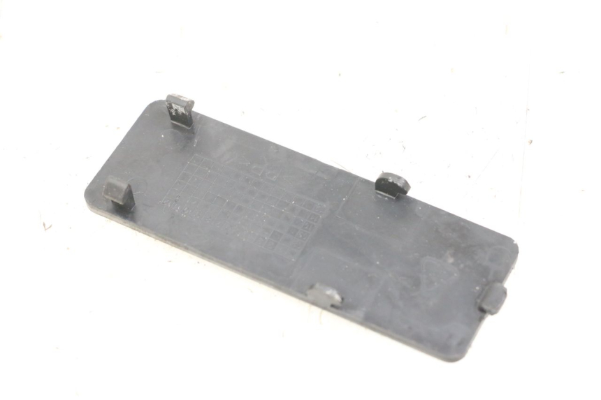 photo de TRAPPE DE VISITE SYM ORBIT 50 (2008 - 2010) - Détail de la pièce