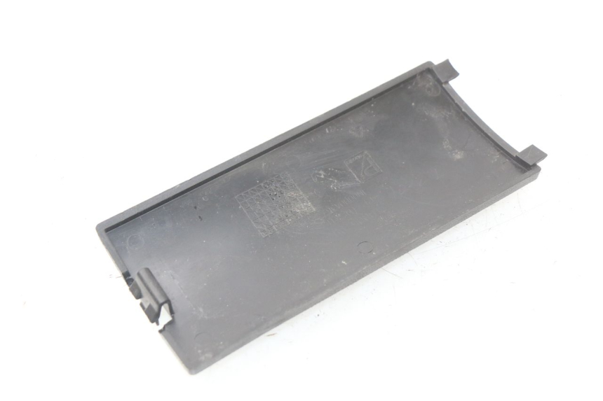 photo de TRAPPE DE VISITE APRILIA SR 2T 50 (2018 - 2022) - Détail de la pièce