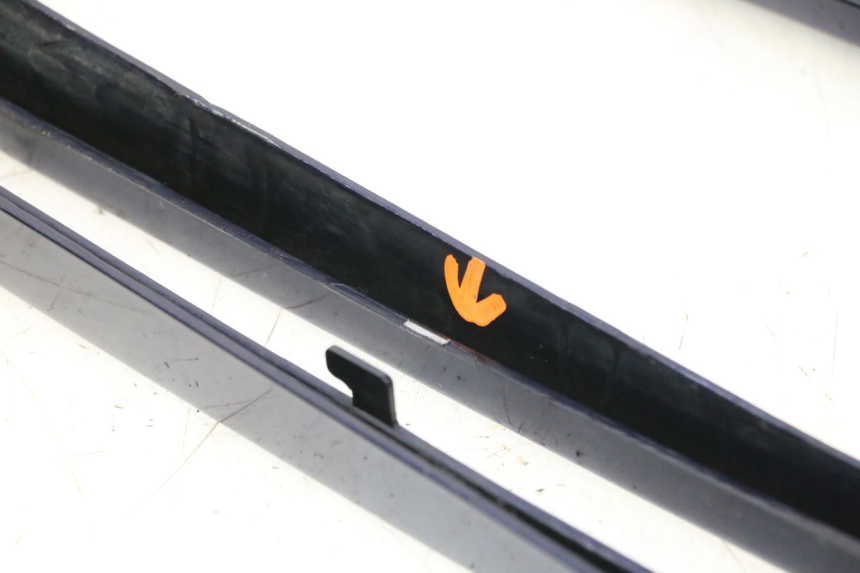 photo de TRAPPE DE VISITE HONDA ST PAN EUROPEAN 1100 (1990 - 2002) - Marquages et références