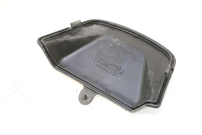 photo de TRAPPE DE VISITE PEUGEOT TREKKER 50 (1995 - 2004) - Autre angle de vue