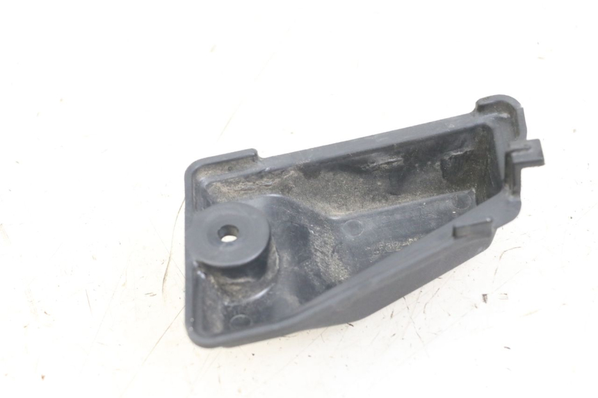 photo de TRAPPE DE VISITE KAWASAKI VERSYS ABS 650 (2015 - 2018) - Détail de la pièce