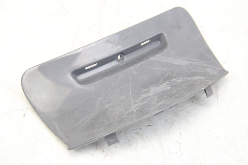 photo de TRAPPE DE VISITE PIAGGIO VESPA SPRINT 2T 50 (2014 - 2018) - Détail de la pièce