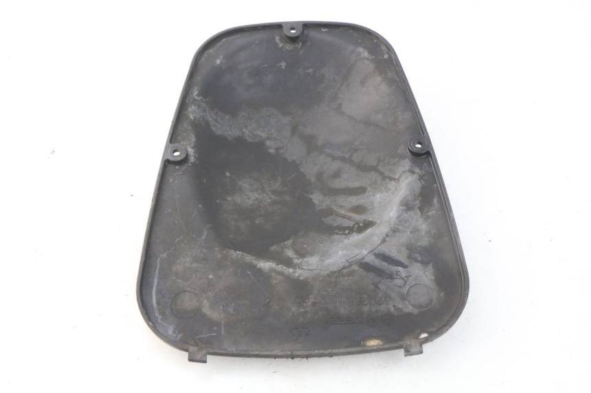 photo de TRAPPE DE VISITE PIAGGIO X8 125 (2004 - 2007) - Détail de la pièce