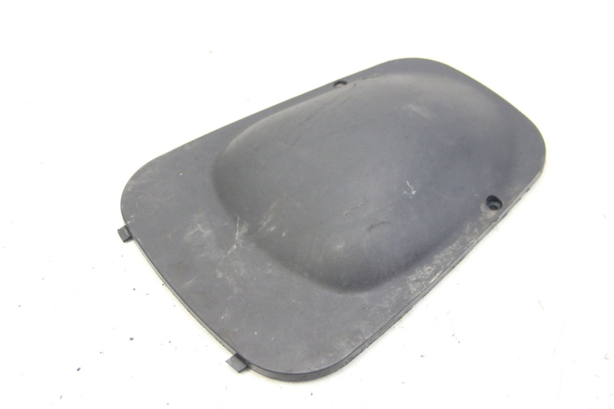 photo de TRAPPE DE VISITE PIAGGIO XEVO - X EVO 125 (2007 - 2017) - Gros plan technique