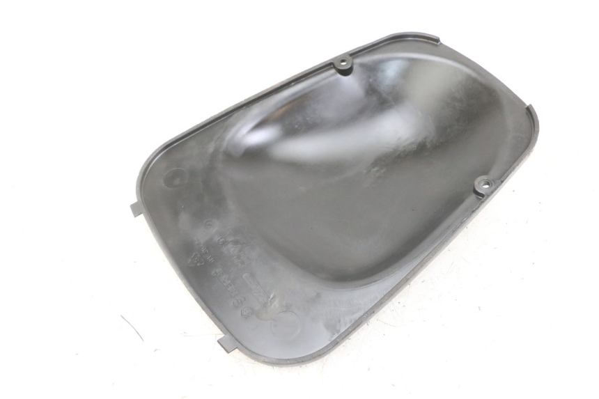 photo de TRAPPE DE VISITE PIAGGIO XEVO - X EVO 125 (2007 - 2017) - Détail de la pièce