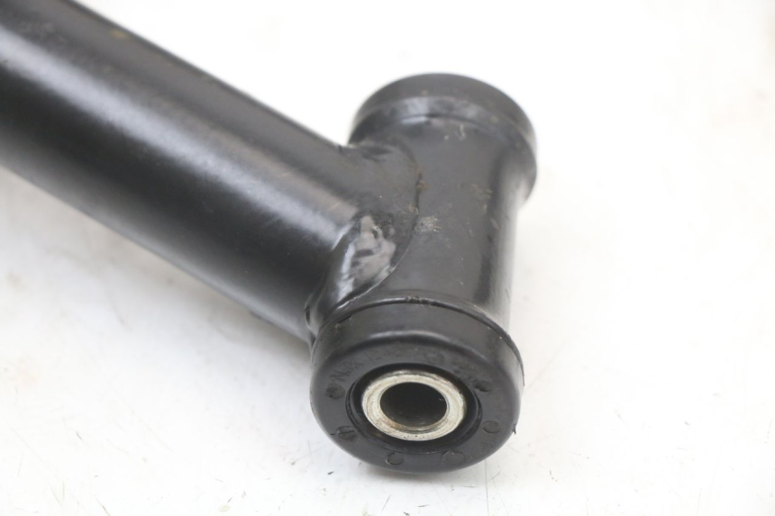 photo de TRIANGLE ARRIÈRE HYTRACK HY S 4X4 410 (2013 - 2016) - Autre angle de vue