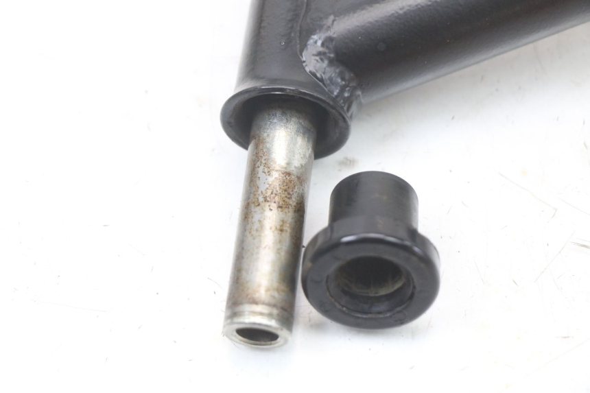 photo de TRIANGLE ARRIÈRE HYTRACK HY S 4X4 410 (2013 - 2016) - Points de fixation