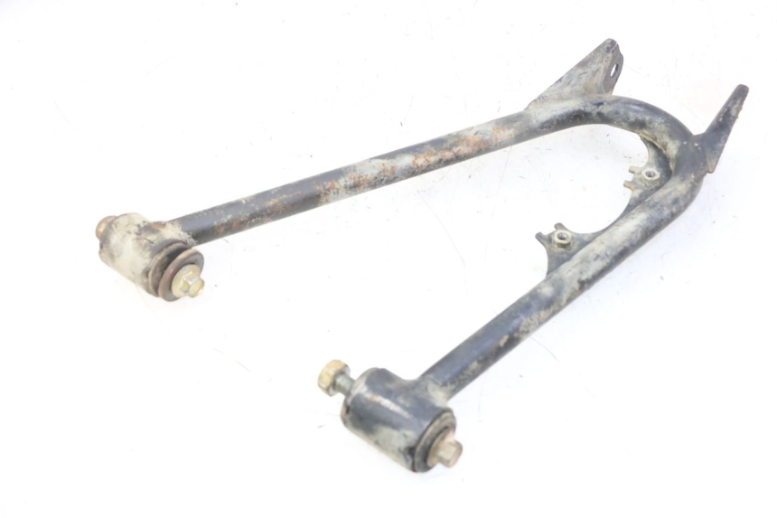 photo de TRIANGLE ARRIÈRE YAMAHA YFM GRIZZLY 550 (2008 - 2015) - Angle alternatif