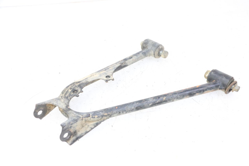 photo de TRIANGLE ARRIÈRE YAMAHA YFM GRIZZLY 550 (2008 - 2015) - Gros plan technique