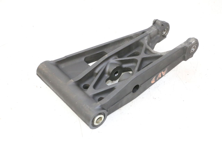 photo de TRIANGLE AVANT QUADRO 4 4D 350 (2015 - 2018) - Vue principale