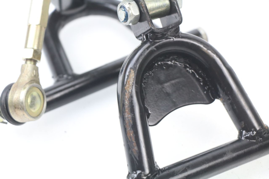 photo de TRIANGLE AVANT CHINESE QUAD ENFANT ATV PUMA 50 - Gros plan technique