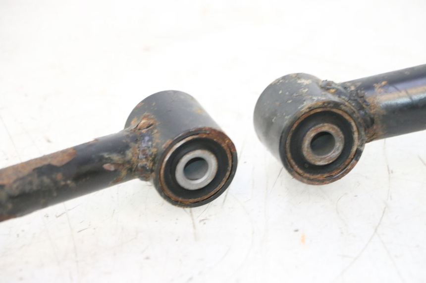 photo de TRIANGLE AVANT KYMCO MXU R 250 (2004 - 2010) - Autre angle de vue