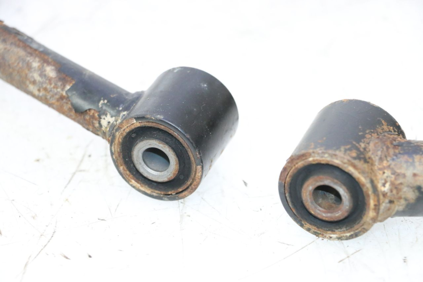 photo de TRIANGLE AVANT KYMCO MXU R 250 (2004 - 2010) - Points de fixation