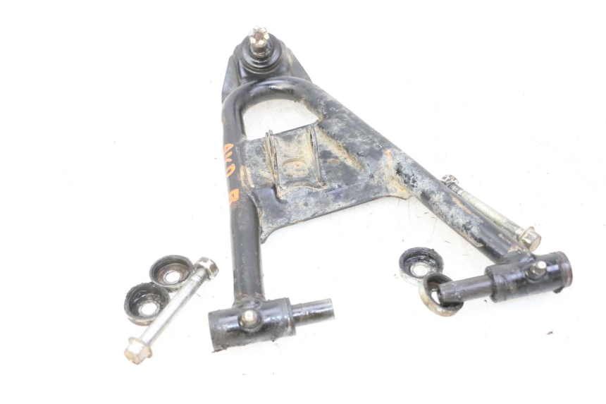 photo de TRIANGLE AVANT YAMAHA YFM R RAPTOR 250 (2008 - 2014) - Vue rapprochée