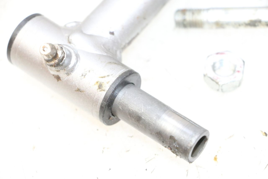 photo de TRIANGLE AVANT YAMAHA YFM R RAPTOR 250 (2008 - 2014) - Détails caractéristiques