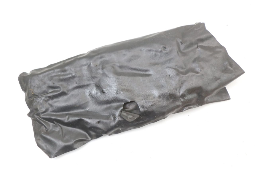 photo de TROUSSE A OUTILS JONWAY AZTRAL 125 (2008 - 2017) - Gros plan technique