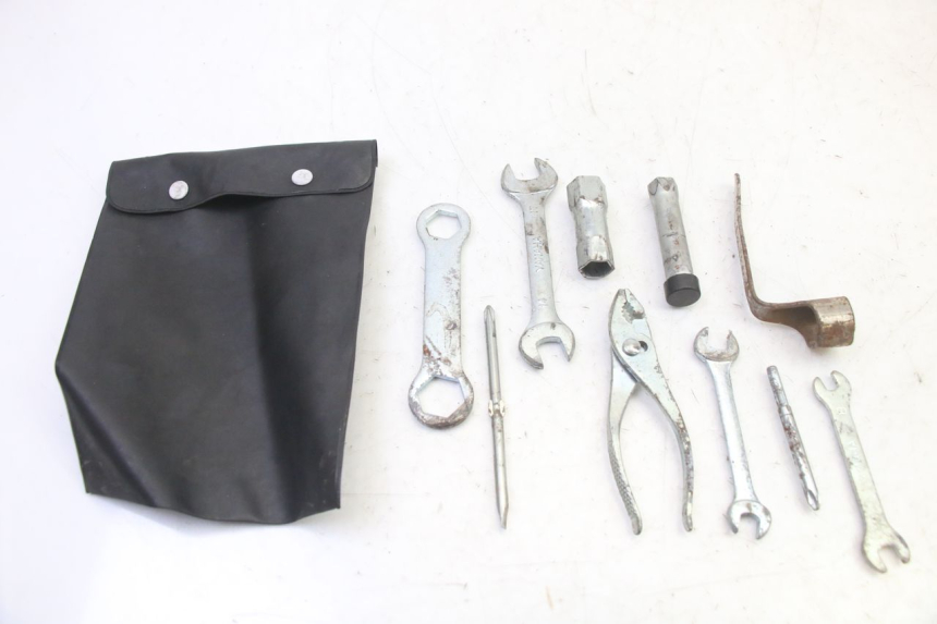 photo de TROUSSE A OUTILS APRILIA CLASSIC 125 (1995 - 2001) - Vue principale