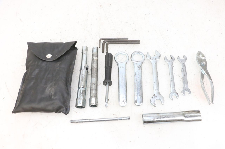 photo de TROUSSE A OUTILS SUZUKI DL V STROM 1000 (2002 - 2007) - Vue produit