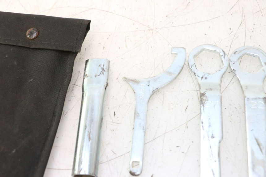 photo de TROUSSE A OUTILS KAWASAKI ER-6 ER6 F ABS 650 (2012 - 2016) - État de surface