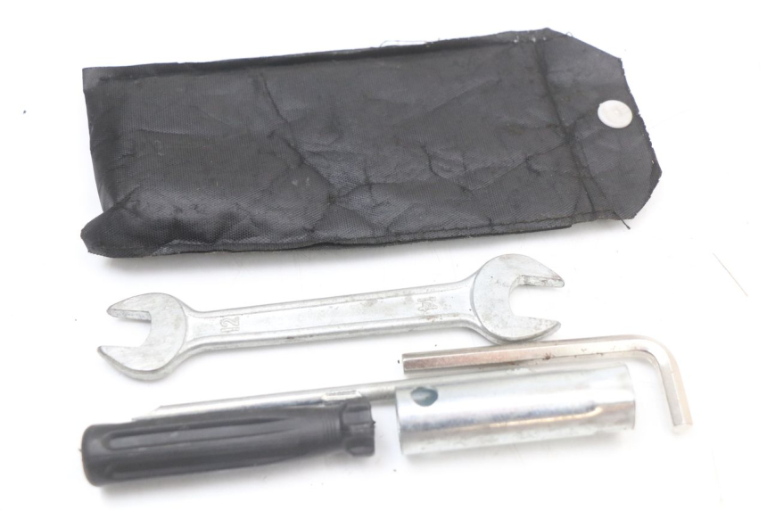 photo de TROUSSE A OUTILS JM MOTORS EVOLIS 4T 50 (2018 - 2022) - Zoom état d’usage