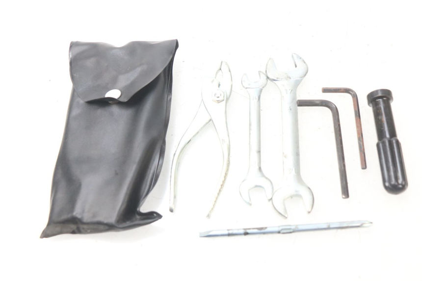 photo de TROUSSE A OUTILS SUZUKI GSX-R GSXR K16 1000 (2012 - 2016) - Vue principale