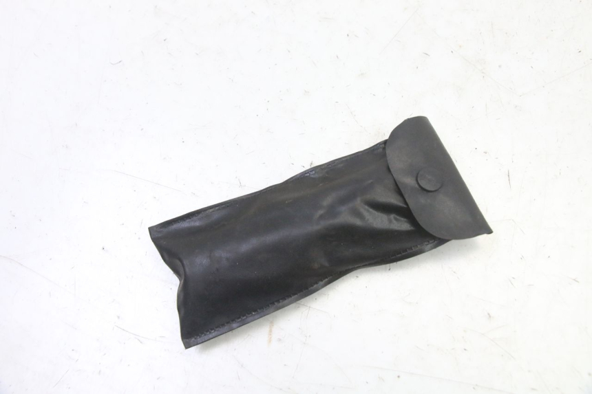 photo de TROUSSE A OUTILS SYM JET 14 4T 50 (2018 - 2022) - Zoom état d’usage