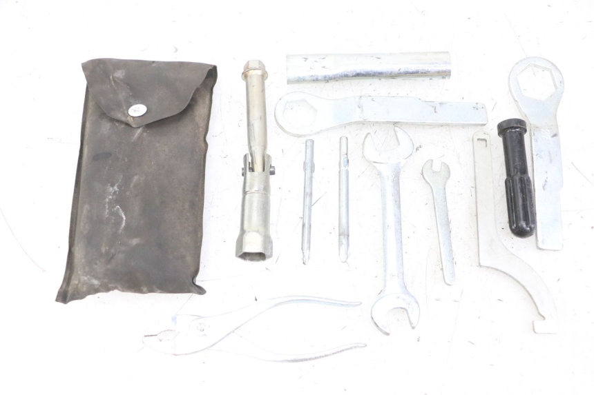photo de TROUSSE A OUTILS KAWASAKI ZR7 ZR-7 S 750 (1999 - 2004) - Vue principale