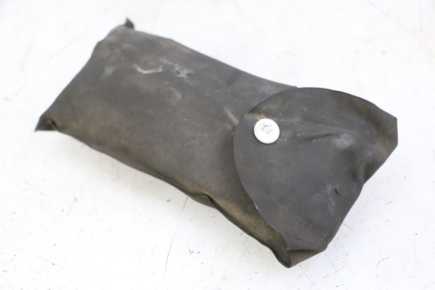 photo de TROUSSE A OUTILS KAWASAKI ZR7 ZR-7 S 750 (1999 - 2004) - Zoom état d’usage