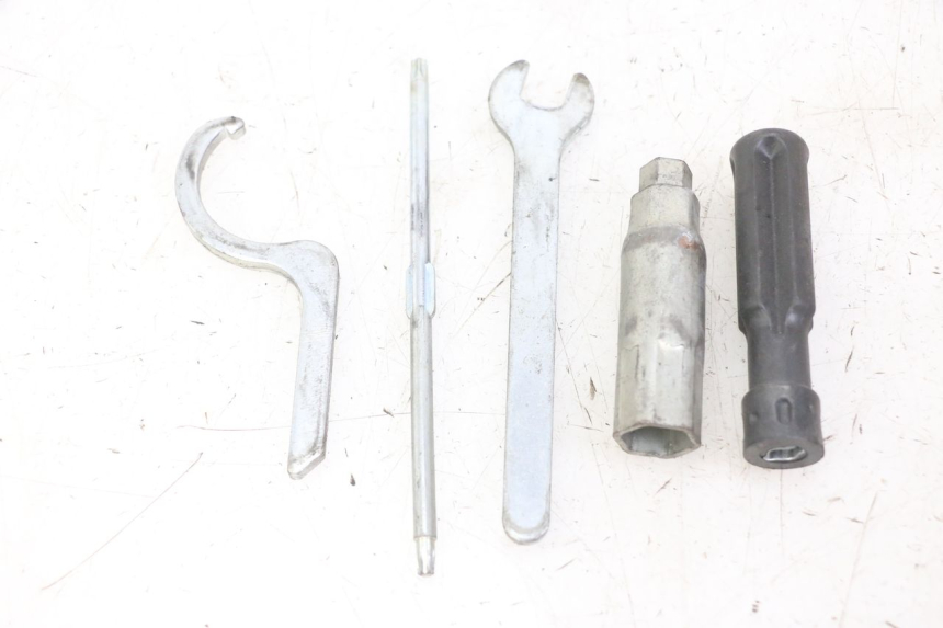 photo de TROUSSE A OUTILS PIAGGIO MP3 LT 300 (2010 - 2016) - Vue principale