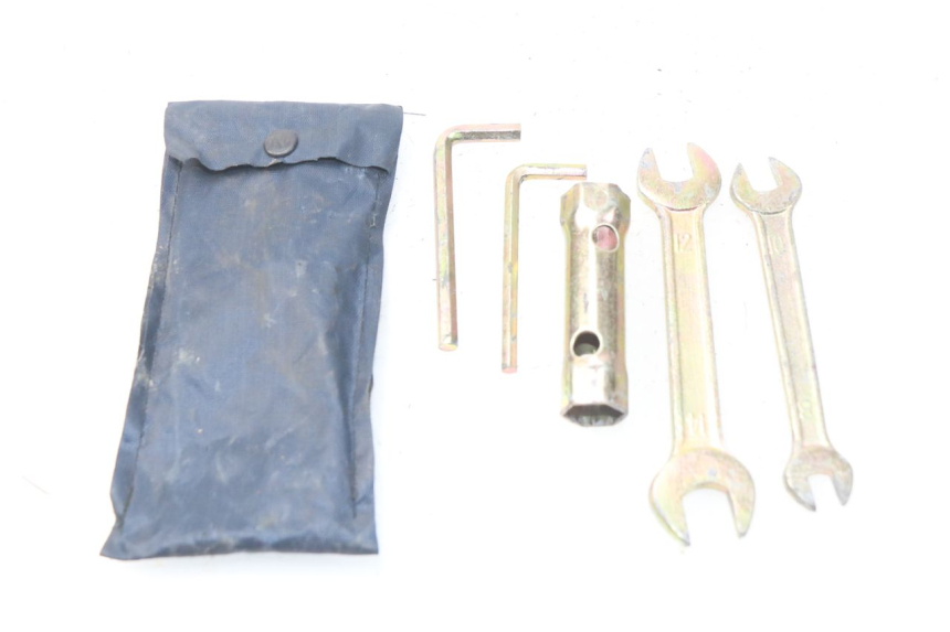 photo de TROUSSE A OUTILS YAMASAKI MSX 50 (2013 - 2022) - Vue principale