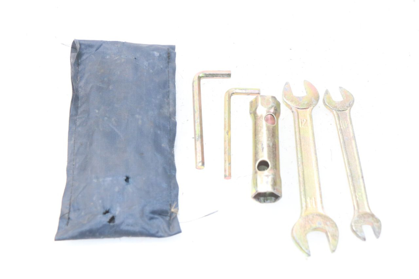 photo de TROUSSE A OUTILS YAMASAKI MSX 50 (2013 - 2022) - Zoom état d’usage