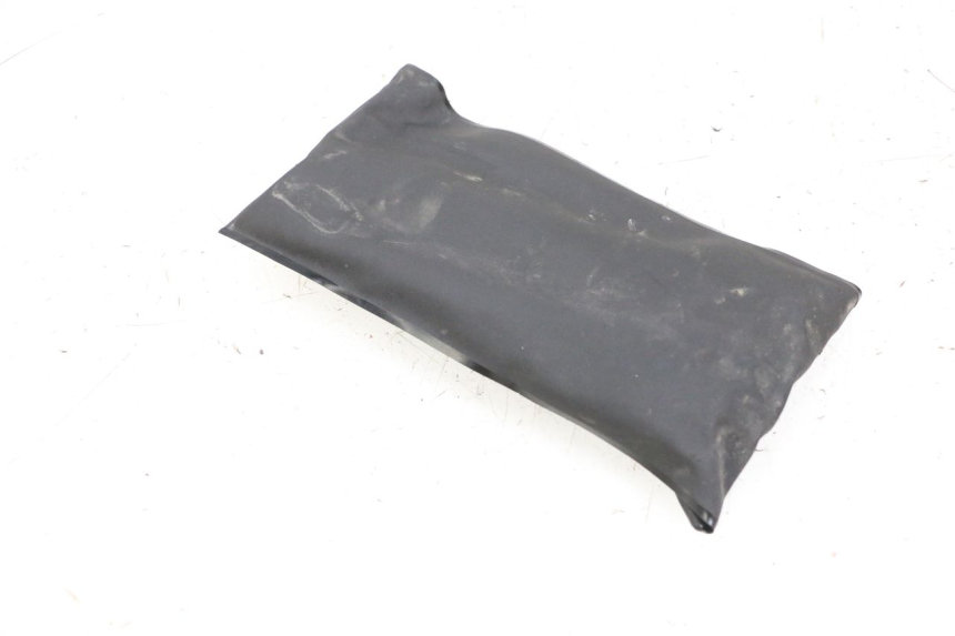 photo de TROUSSE A OUTILS YAMAHA MT-07 MT07 ABS 700 (2018 - 2020) - Détail de la pièce