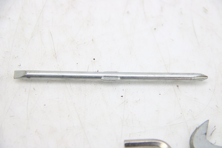 photo de TROUSSE A OUTILS JM MOTORS OLDIES 4T 50 (2010 - 2020) - Détail de la pièce