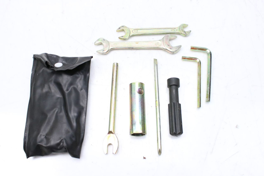 photo de TROUSSE A OUTILS KEEWAY OUTLOOK 125 (2007 - 2013) - Vue principale