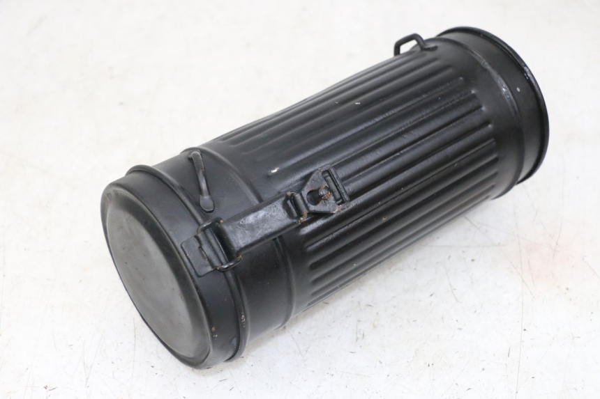 photo de TROUSSE A OUTILS HARLEY DAVIDSON SPORTSTER XL CUSTOM 1200 (2003 - 2004) - Détail de la pièce