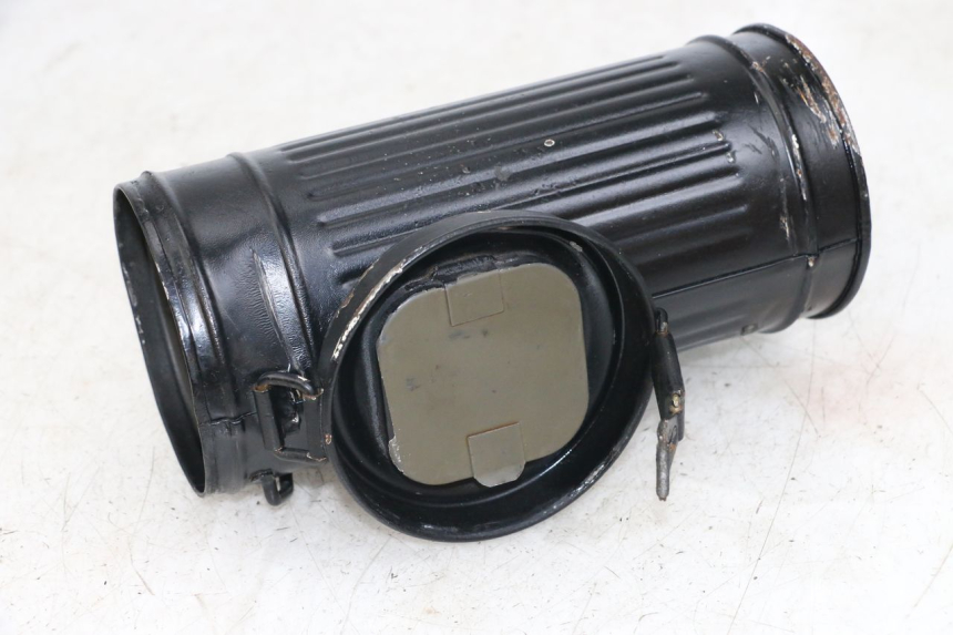 photo de TROUSSE A OUTILS HARLEY DAVIDSON SPORTSTER XL CUSTOM 1200 (2003 - 2004) - Zoom état d’usage