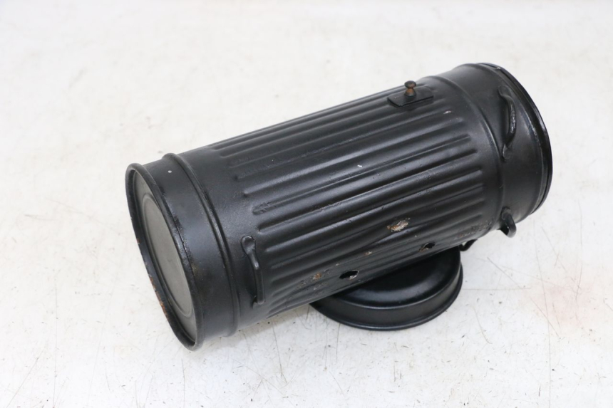 photo de TROUSSE A OUTILS HARLEY DAVIDSON SPORTSTER XL CUSTOM 1200 (2003 - 2004) - Points de fixation