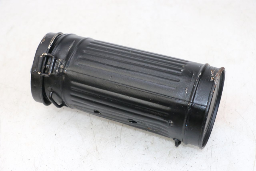 photo de TROUSSE A OUTILS HARLEY DAVIDSON SPORTSTER XL CUSTOM 1200 (2003 - 2004) - État de surface