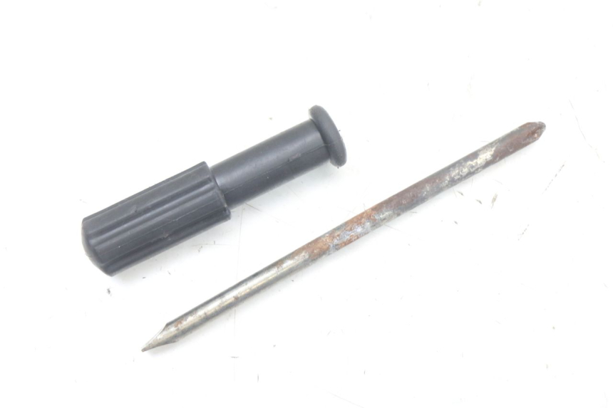 photo de TROUSSE A OUTILS APRILIA SR MOTARD 50 (2012 - 2018) - Zoom état d’usage