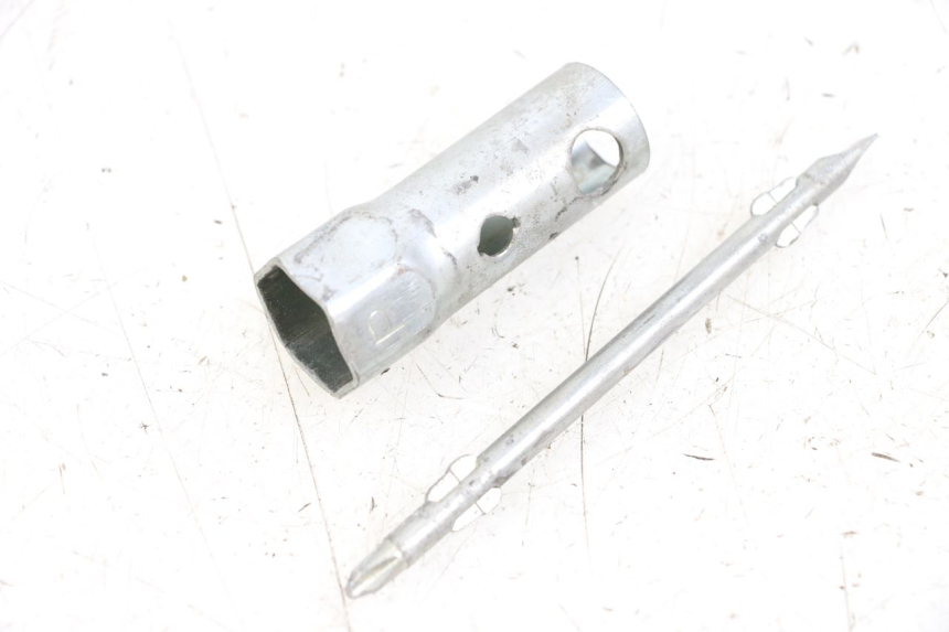 photo de TROUSSE A OUTILS HONDA WALLAROO DX 50 (1993 - 1996) - Vue principale