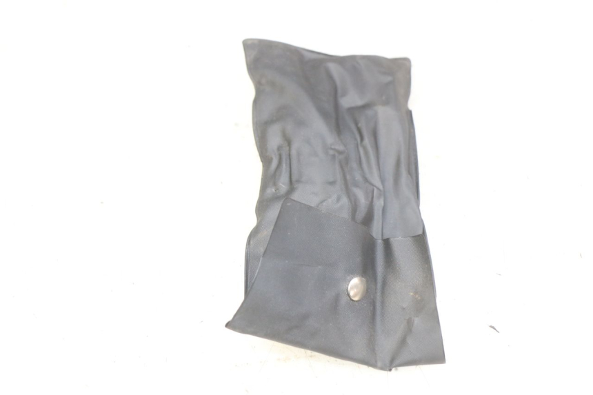 photo de TROUSSE A OUTILS YAMAHA XMAX X-MAX 125 (2006 - 2009) - Zoom état d’usage