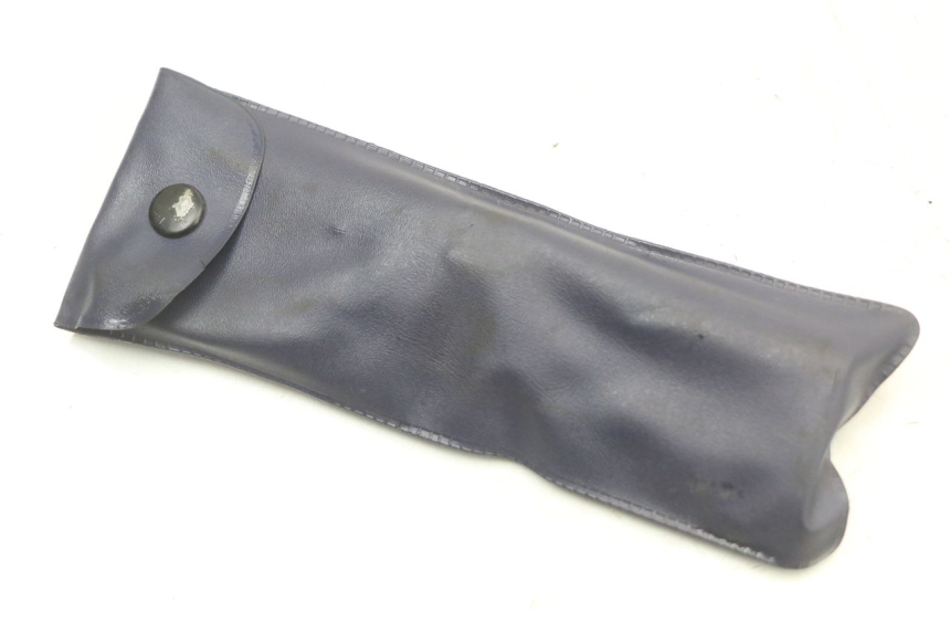 photo de TROUSSE A OUTILS KYMCO XCITING 250 (2006 - 2009) - Zoom état d’usage