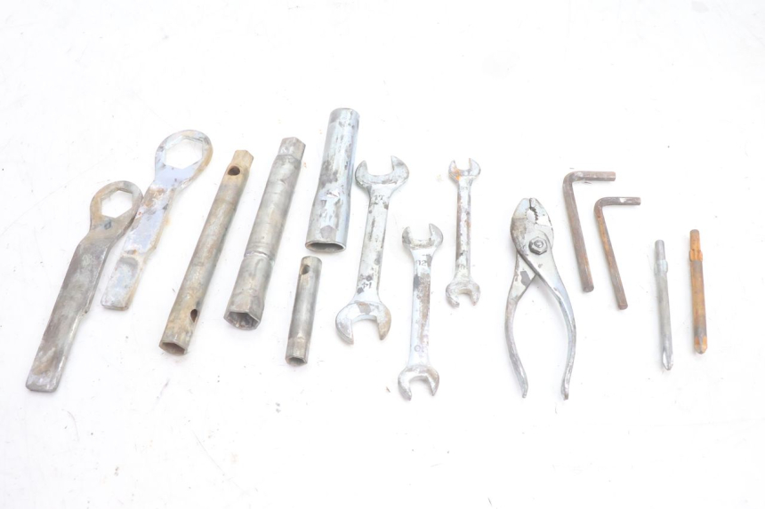 photo de TROUSSE A OUTILS KAWASAKI ZZR 600 (1995 - 2004) - Vue principale