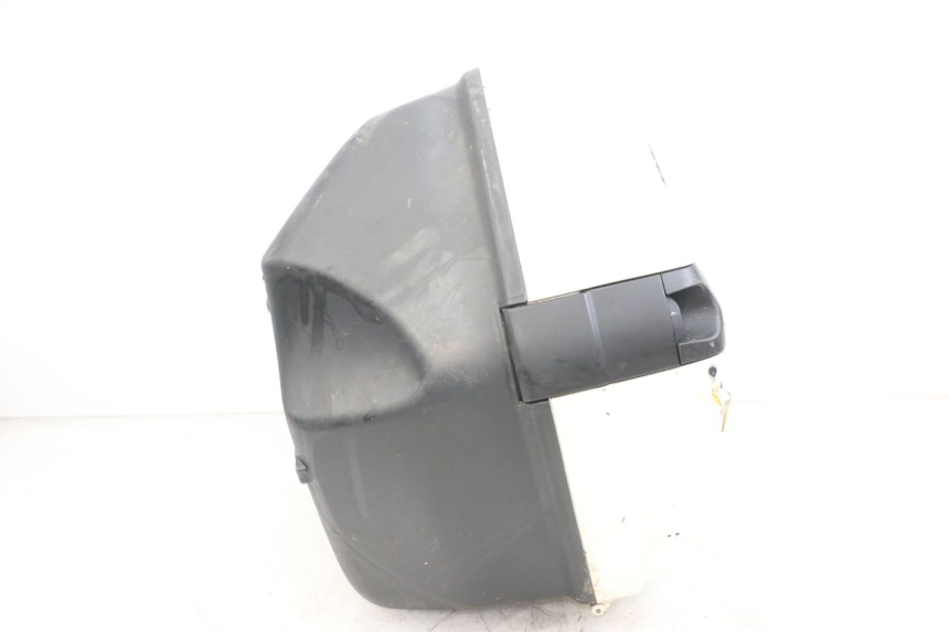 photo de VALISE DROITE MOTO GUZZI NORGE 8V GT 1200 (2011 - 2016) - Gros plan technique